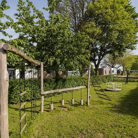 Stijlvol 4-persoons In Betuwe, Casa vacanze *
